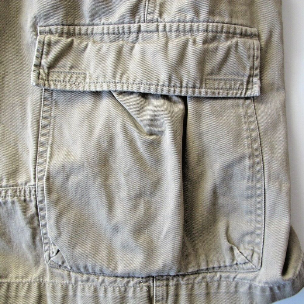 Men's Size 40 Columbia Beige Cotton Casual Flat‎ Front Cargo Casual Shorts - Picture 3 of 7